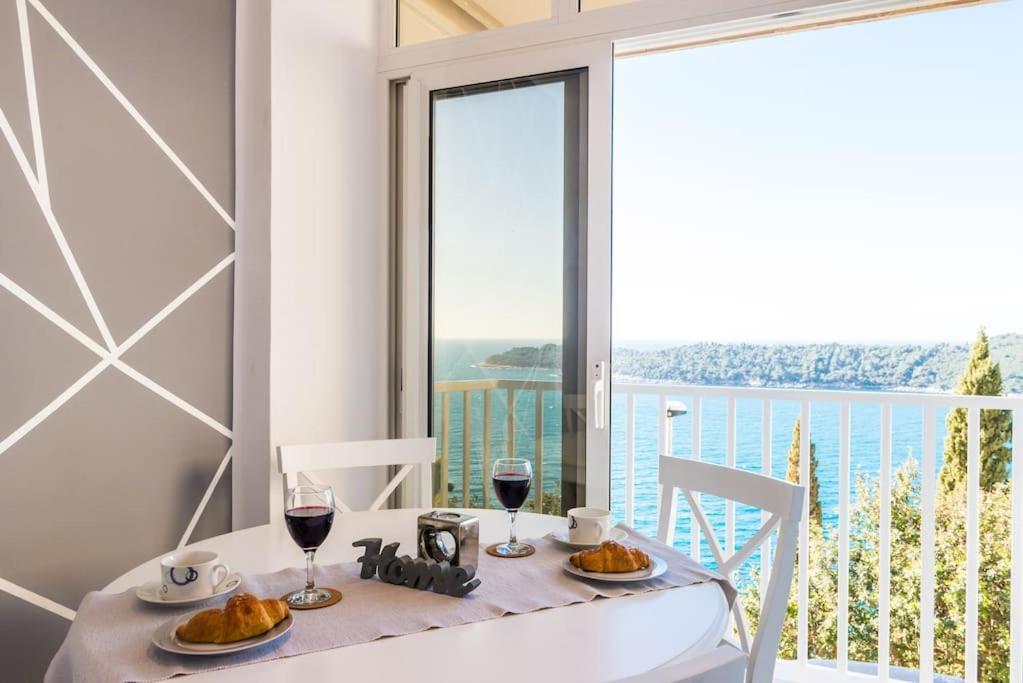 Sea View Apartment 10 Minutes Walk From Old City Дубровник Экстерьер фото